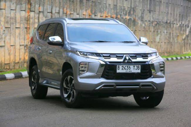Review Lengkap Mobil SPORT Pajero Sport Facelift Terbaru
