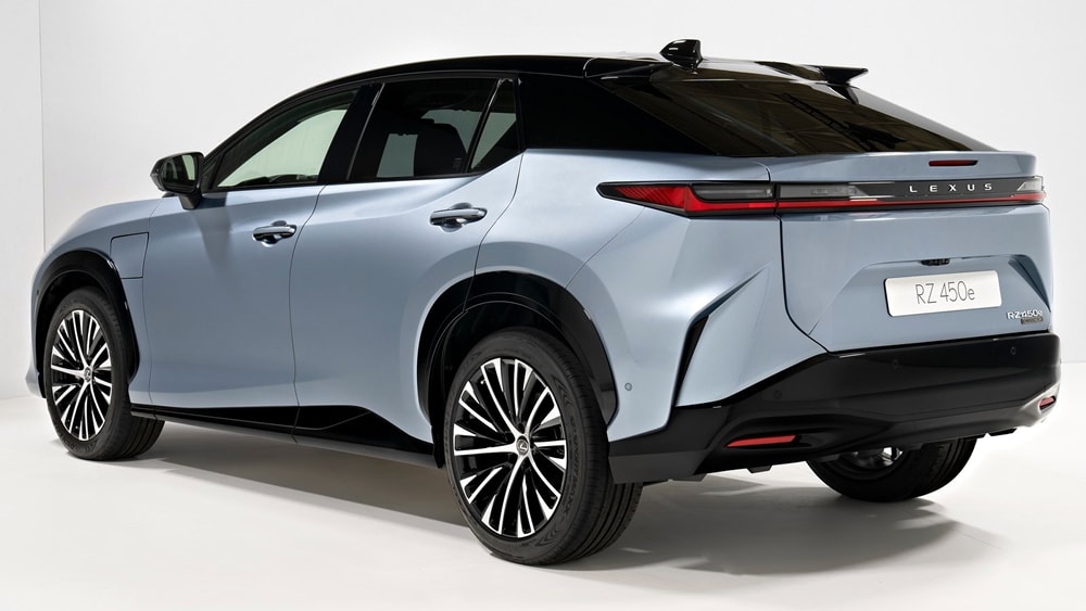 Mobil Lexus RZ: Kendaraan SUV Elektrik Modern dan Mewah