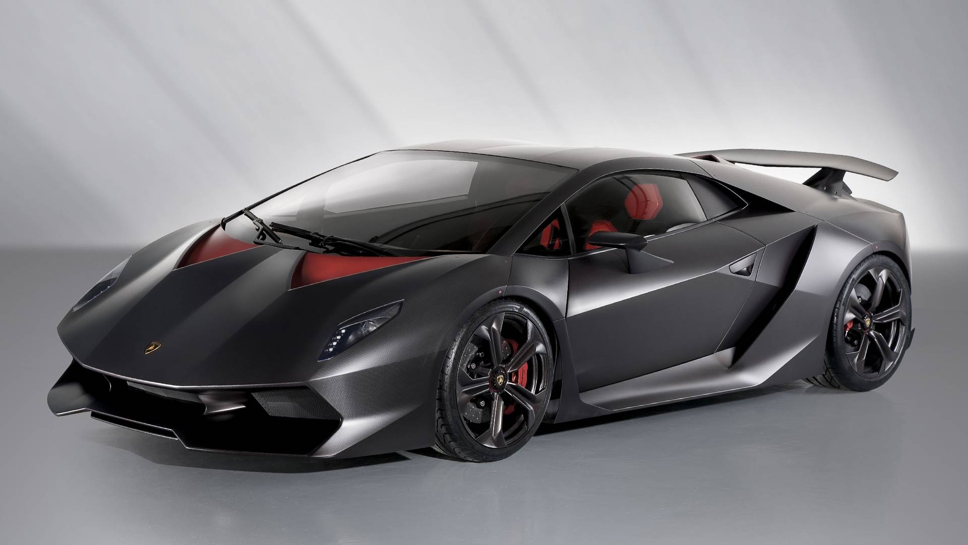 Mobil Lamborghini Sesto Elemento: Supercar Ringan dan Performa Tinggi