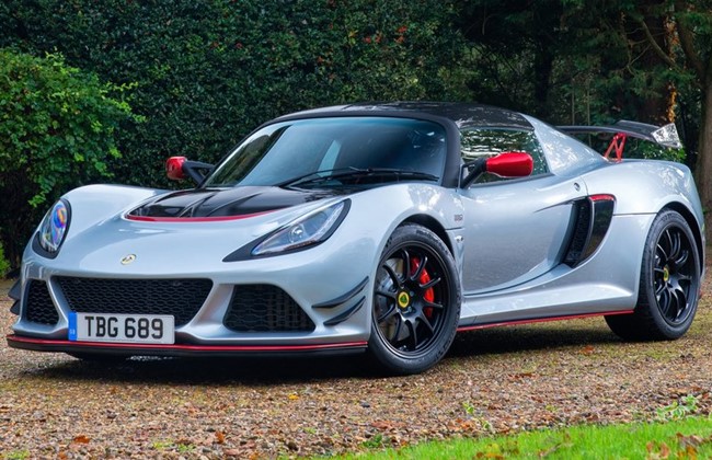 Mobil Lotus 340R: Mobil Sport Ringan dan Performa Tinggi