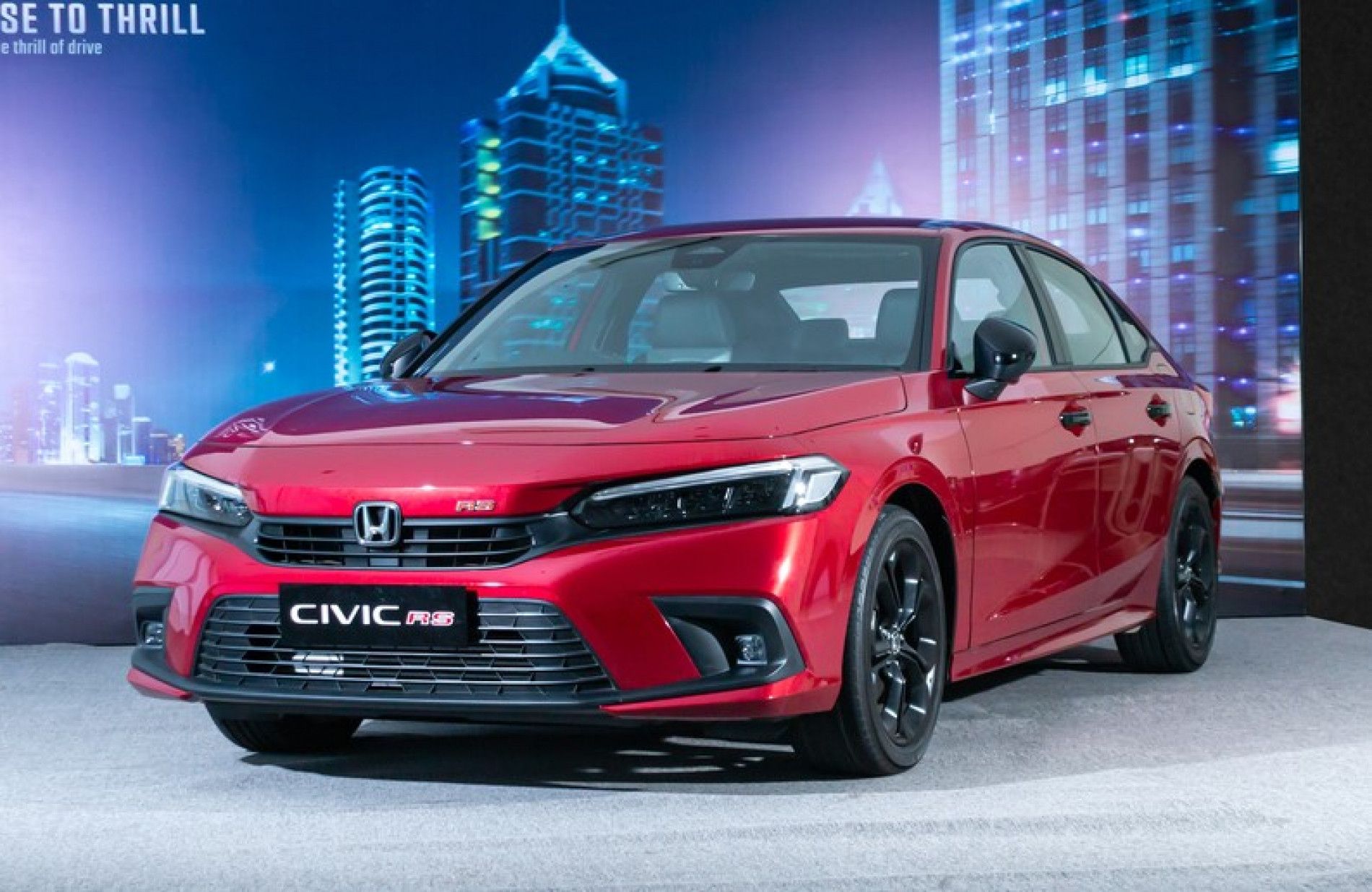 Honda Civic RS: Mobil Sporty dengan Fitur Modern dan Performa Unggul