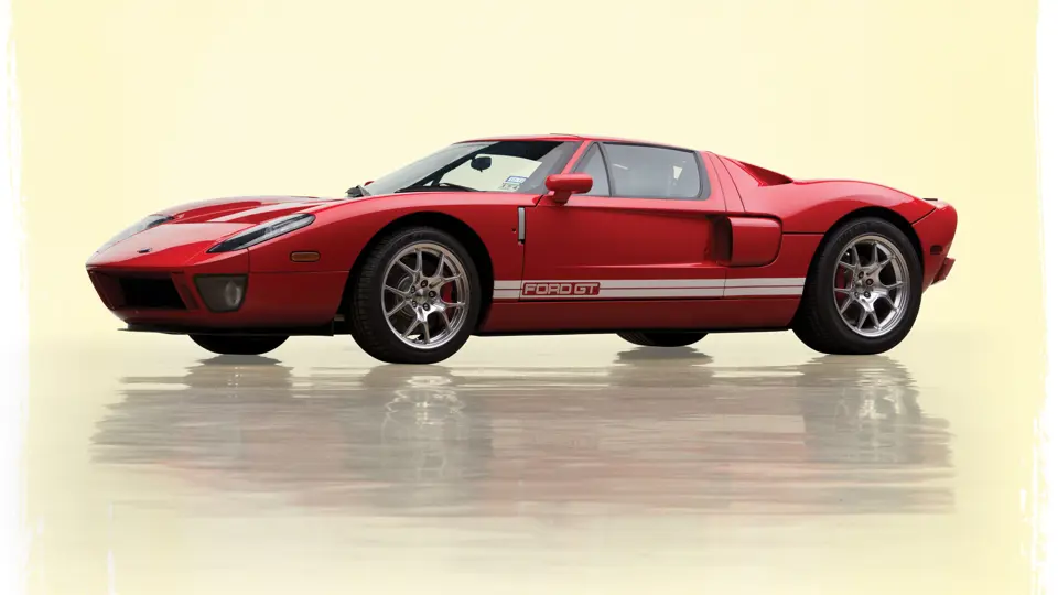 Mobil Ford GT 2005: Desain Ikonik dan Performa Tinggi