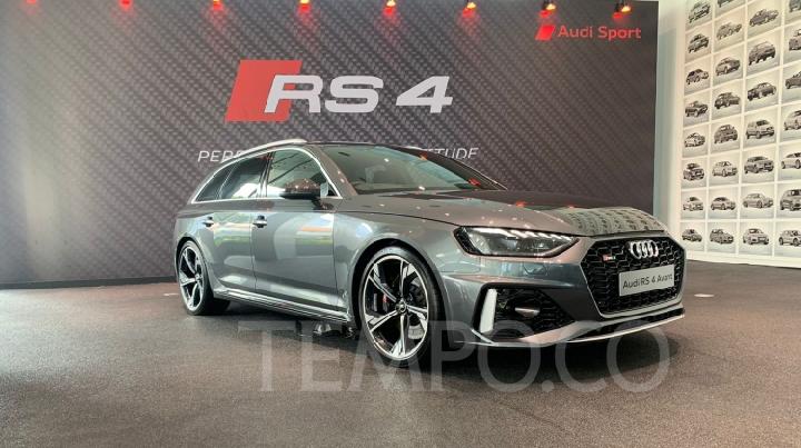 Mengenal Lebih Dekat Mobil Audi RS4 Avant B7: Spesifikasi dan Keunggulan