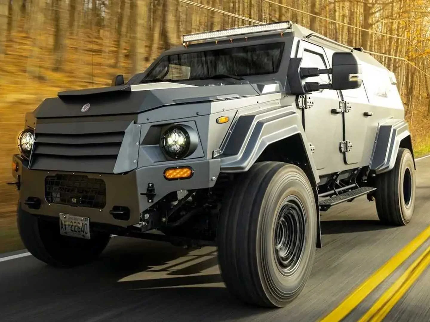 Mobil Terradyne Gurkha LAPV: Kendaraan Lapangan Tahan Banting